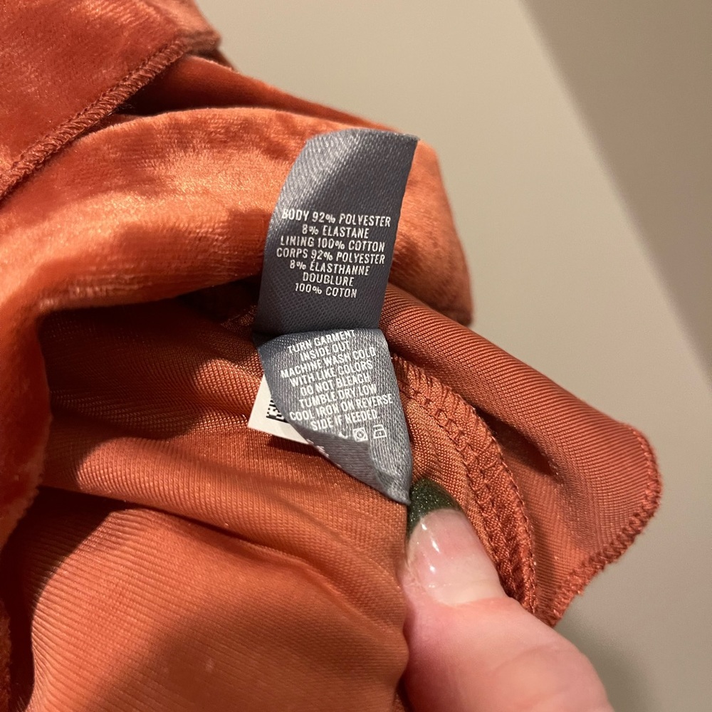 SALE! Aerie medium velvet tank - Picture 2 of 3